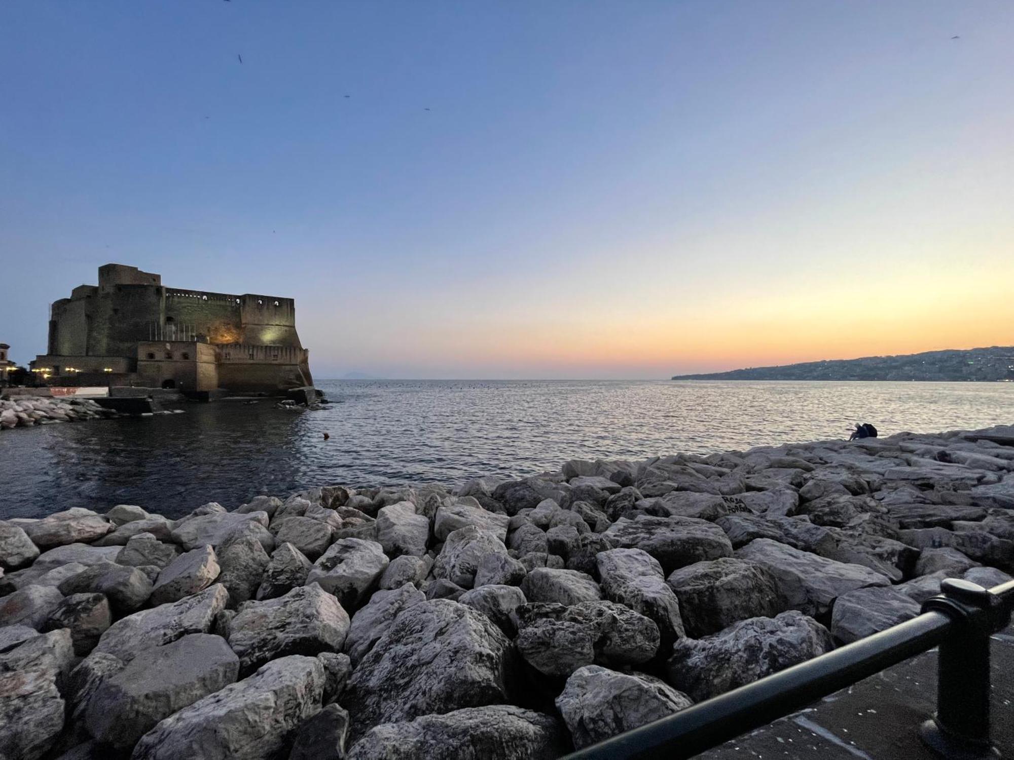 Palazzo Del Golfo Leilighet Napoli Eksteriør bilde
